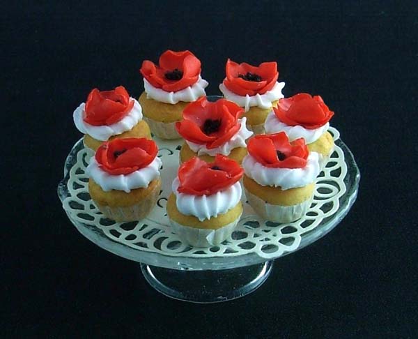 Poppies cupcakes
